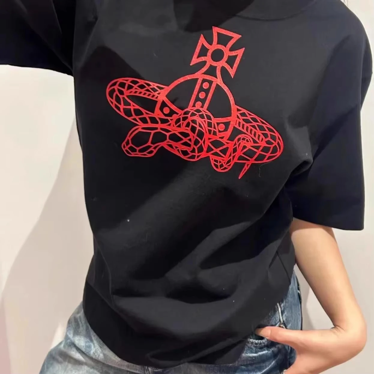 Streetwear Clothing Brand - Kaus Grafis Gambar Ular Kepribadian Kaus
